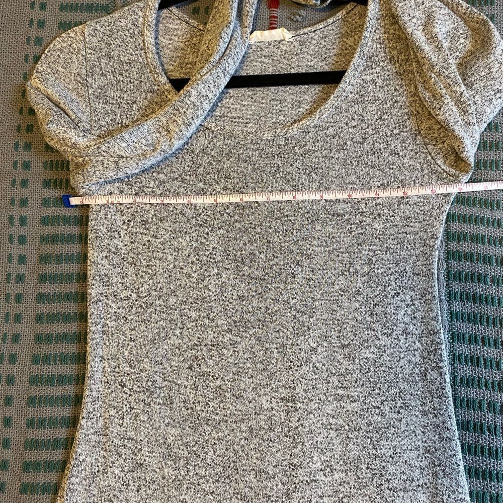 2/$10, Lightweight, Gray Speckled Long Sleeve Dress, Size M, In Great Condition - Picture 7 of 7
